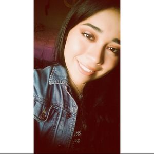 Meet your Posher, Devina